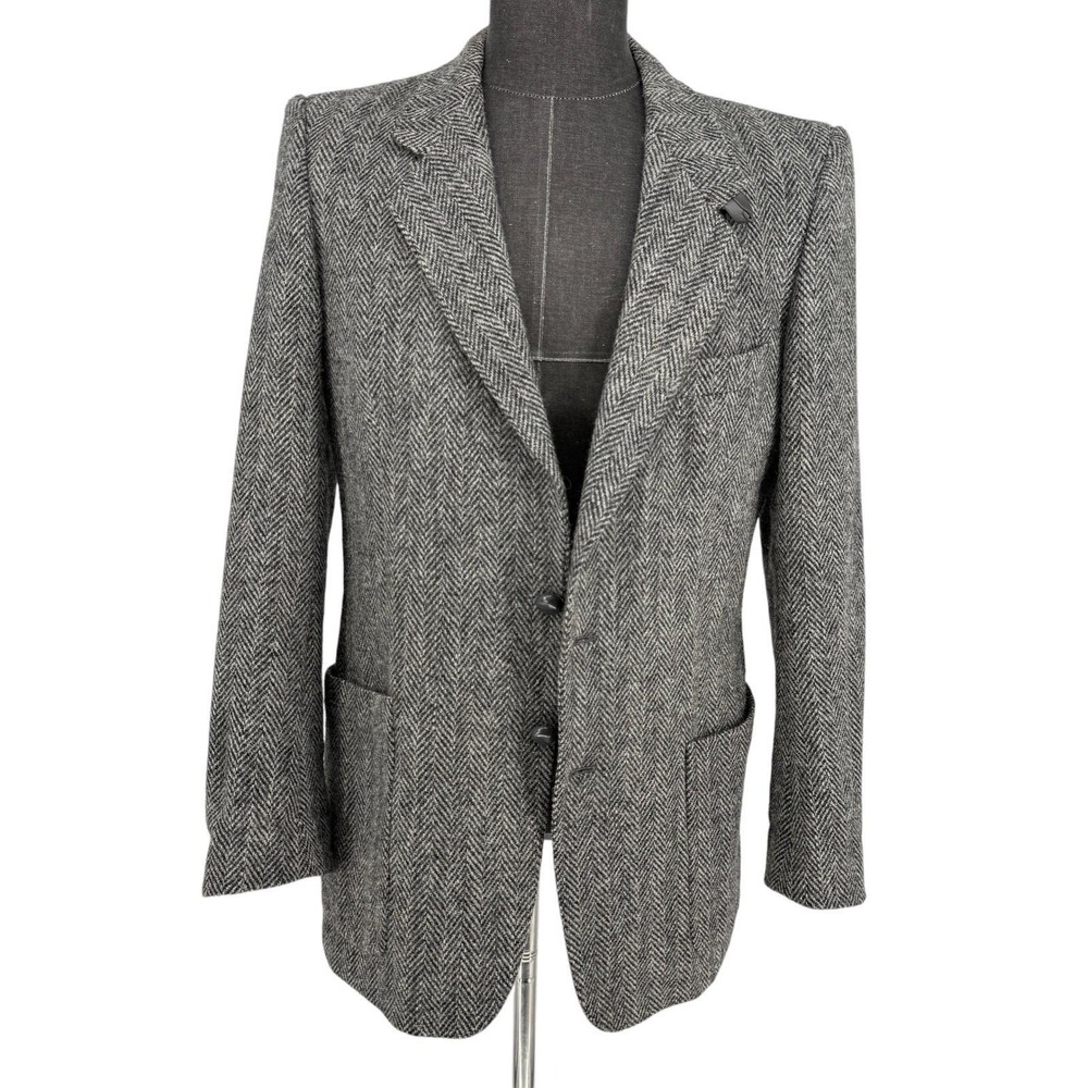 Harris Tweed Mens US 40  M Gray Herringbone Wool Blazer Sport Coat Italy Vintage